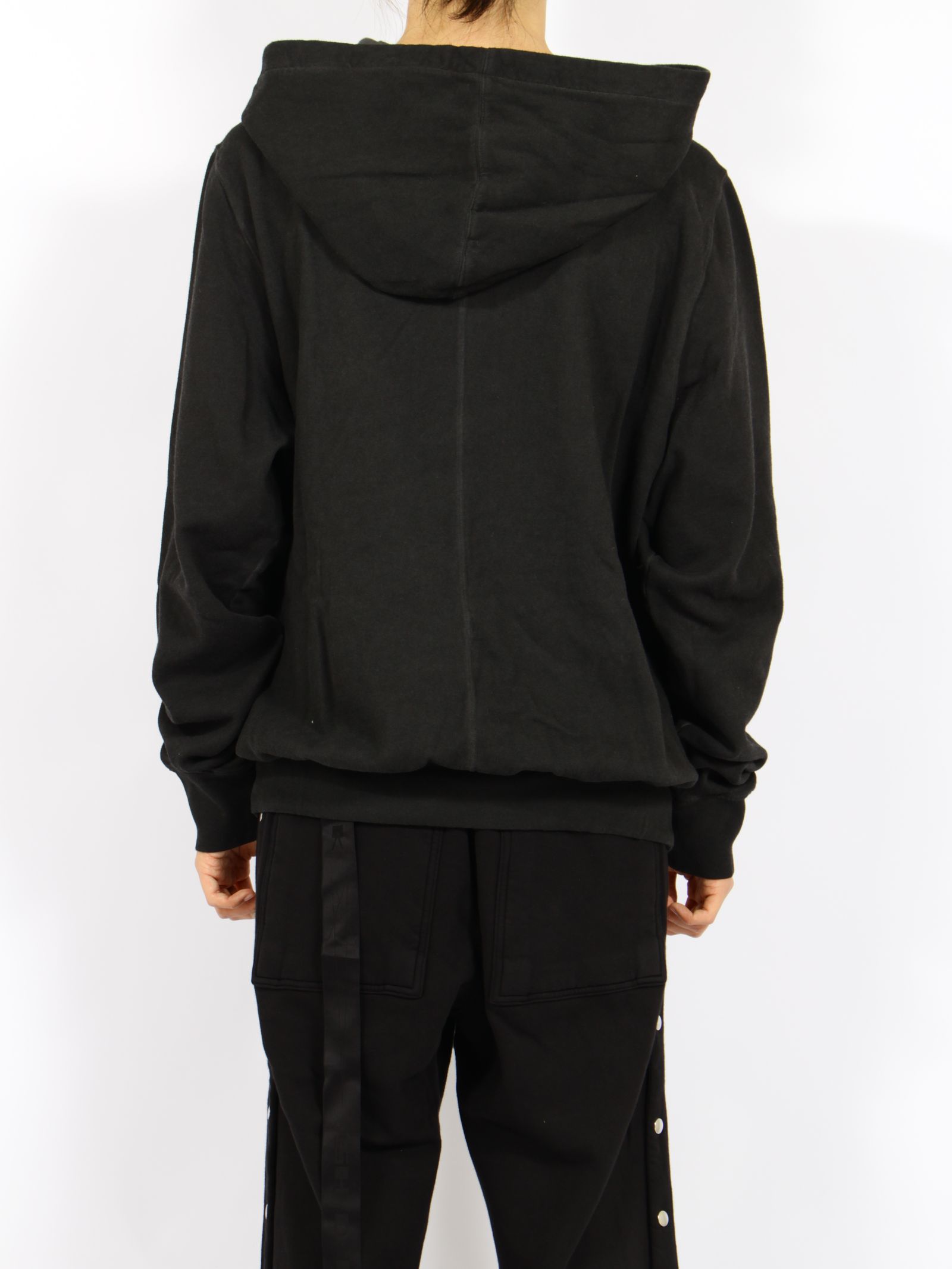 【26AW】 オーバーサイズド フーディー ペンタグラム パーカー / OVERSIZED HOODIE / フェード ブラック / シルバー