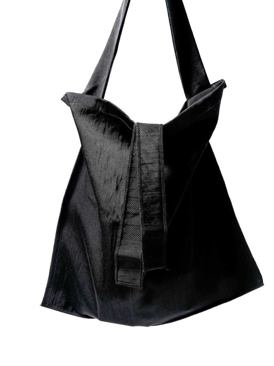 定番 メアリー インサイド アウト トート - エル ワンショルダートートバッグ / MARY INSIDE OUT TOTE - L CERATO BRIGHT / ブラック