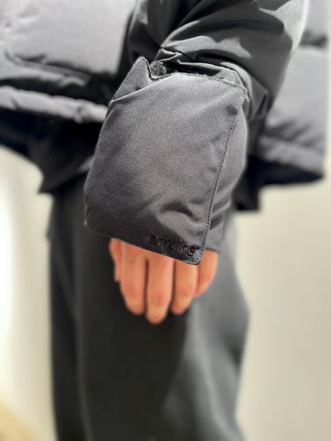 バルーンシルエットが目を惹くentire studiosダウンジャケットを用いたストリートコーデ