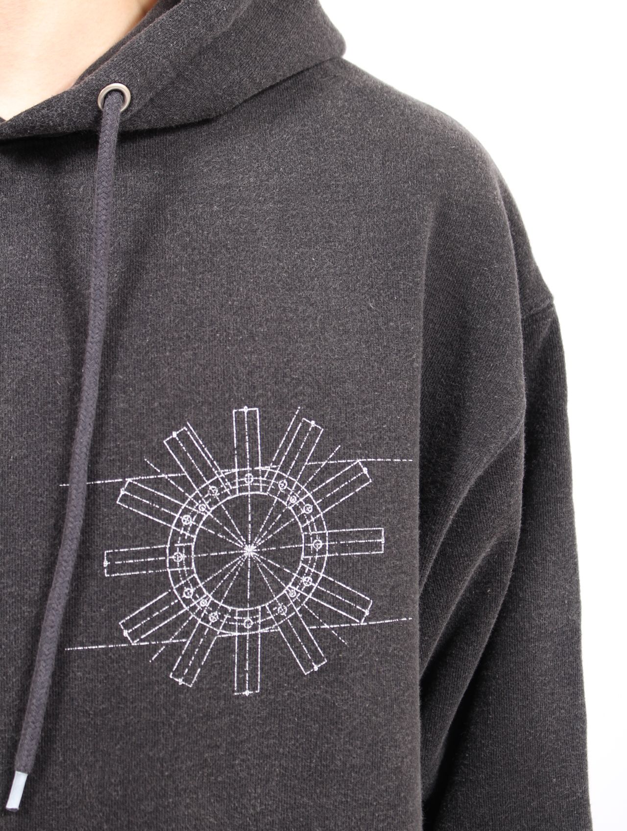 【25AW】スピーカー グラフィック フーディー パーカー / SPEAKER GRAPHIC HOODIE  / ブラック