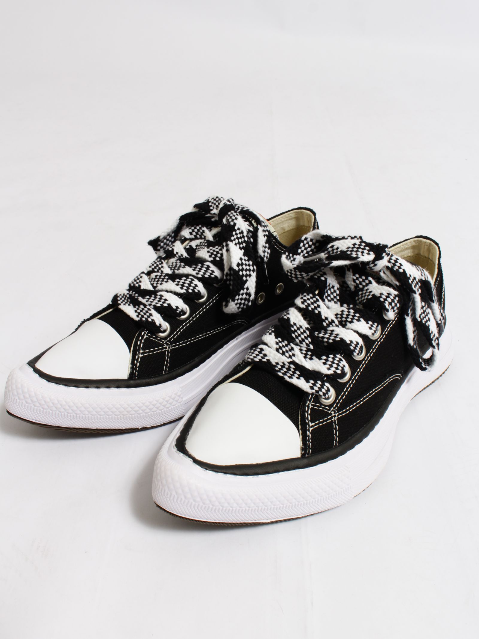 ユッカ パターンド レース スニーカー / YUCCA PATTERNED LACE / ブラック