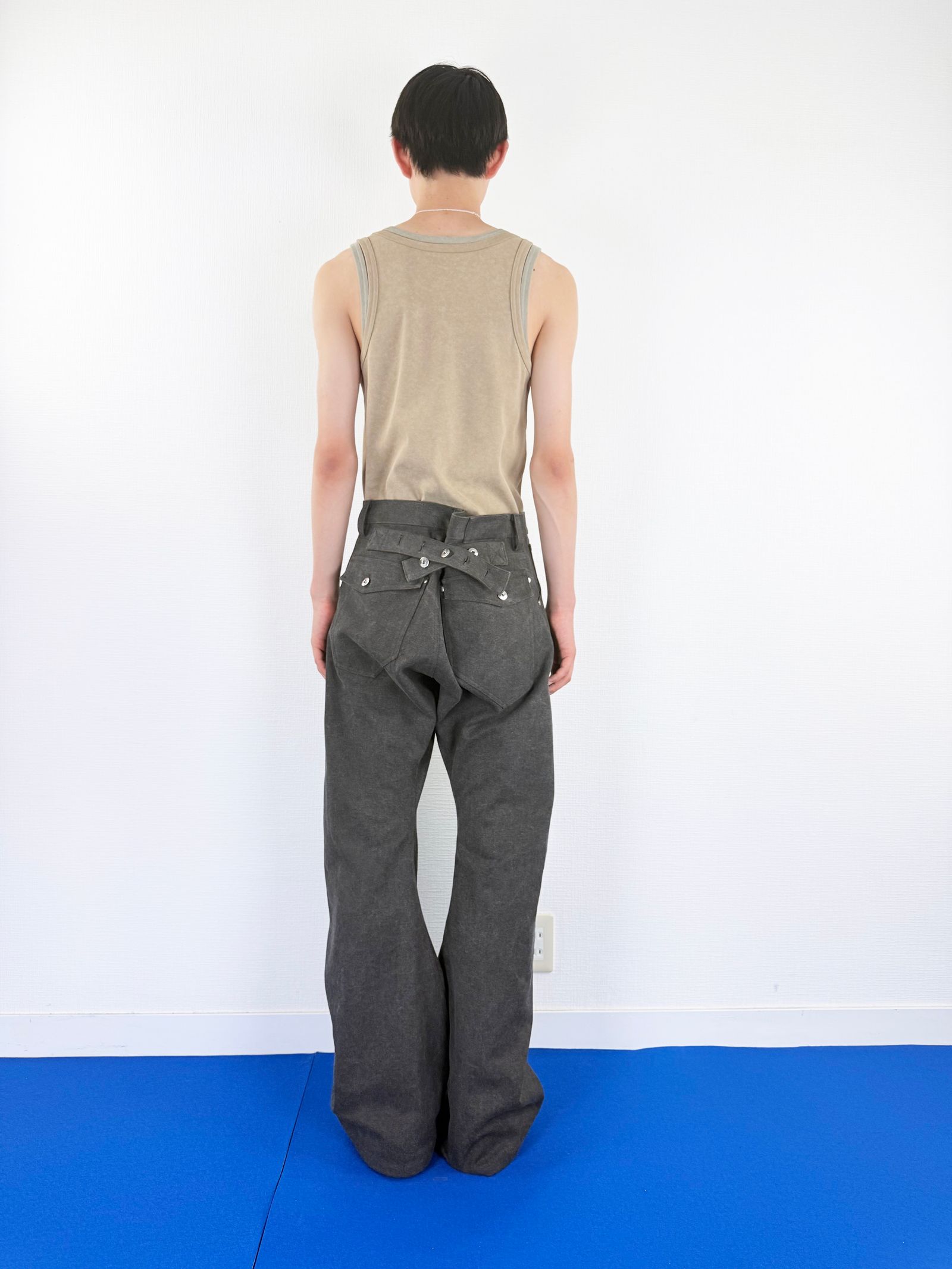 【26SS】 3D バック アジャスト デニム パンツ / 3D BACK ADJUST DENIM PANTS / ダークグレー