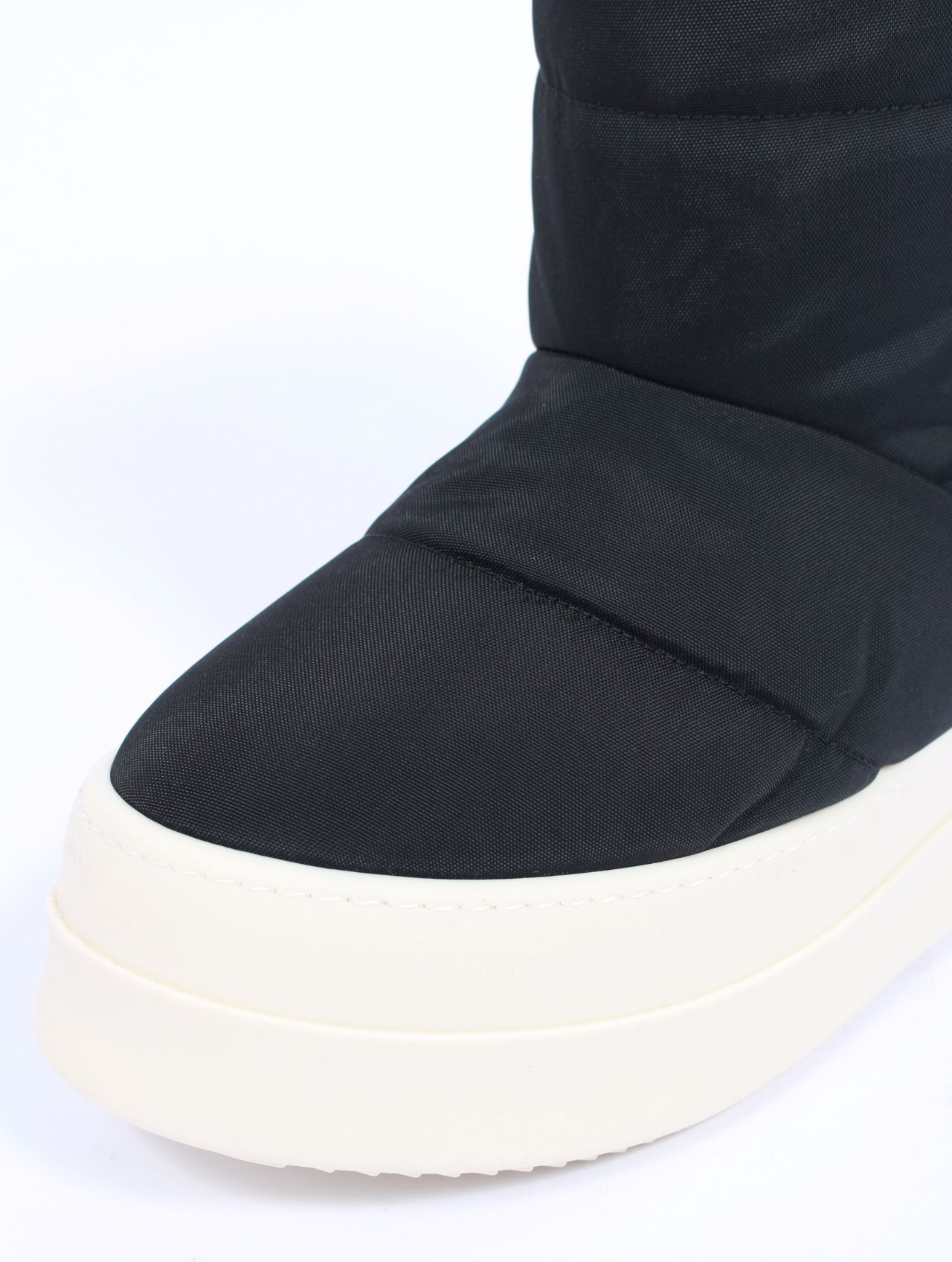【25AW】メガバンパー ルナ ブーツ / MEGA BUMPER LUNAR / ブラック × ホワイト