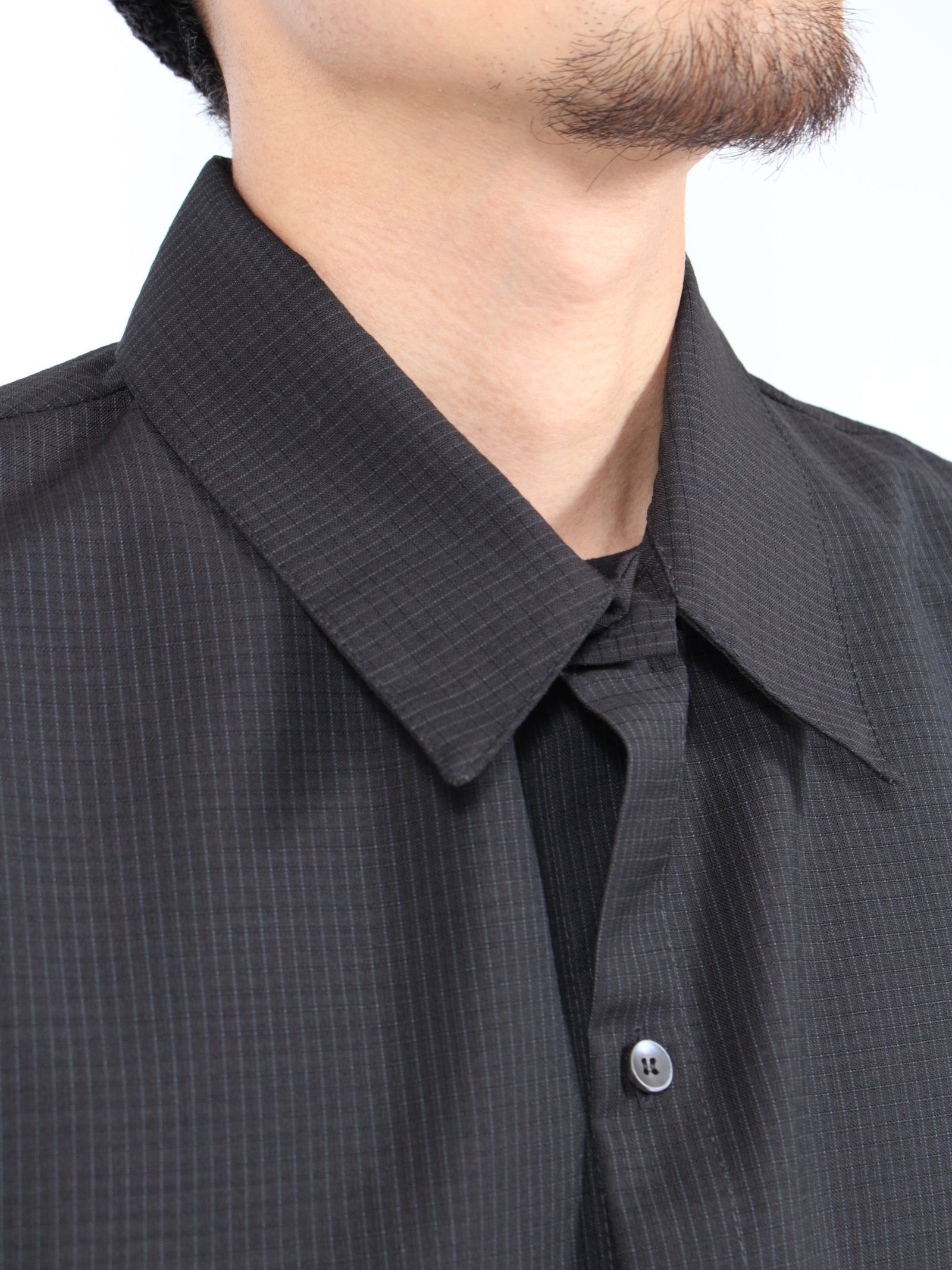 【24AW】ウール ハンドステッチ ヘム ボーダー リラックスフィット シャツ / HAND-STITCHED HEM BORDER RELAXED FIT SHIRT / ブラック