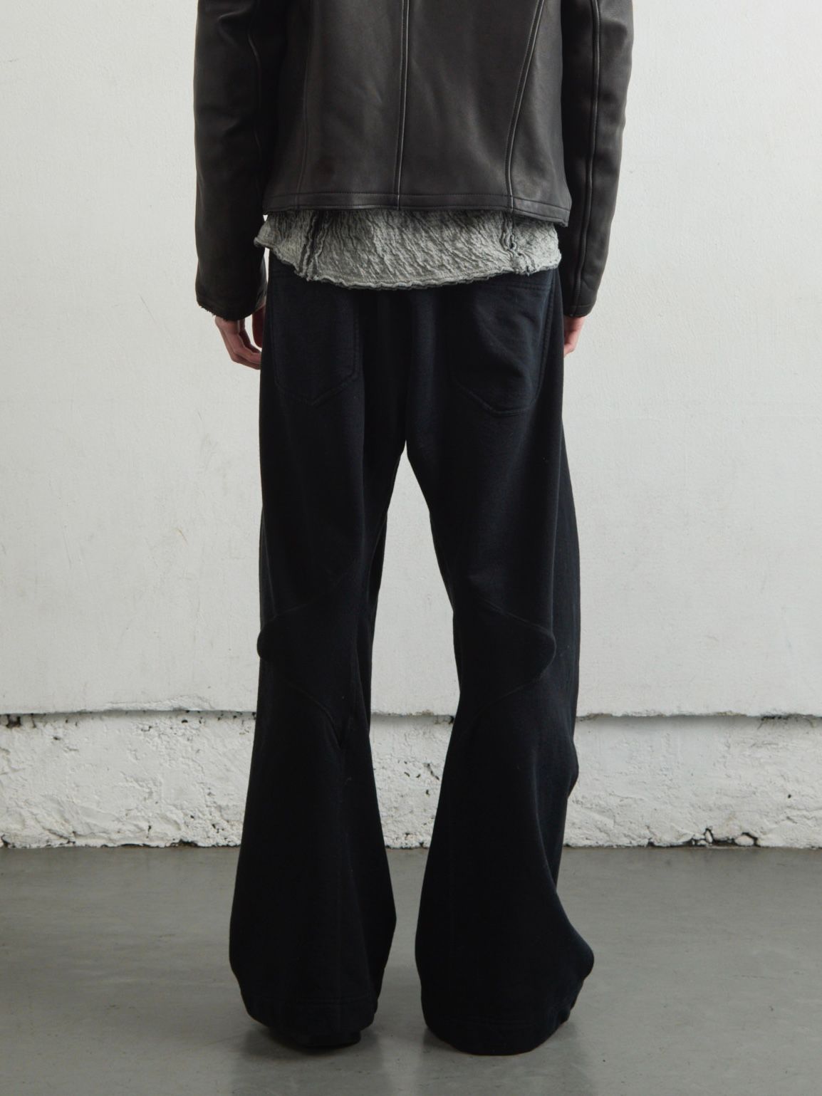 NVRFRGT - 【25AW】 3D ツイステッド ラウンジ パンツ / 3D