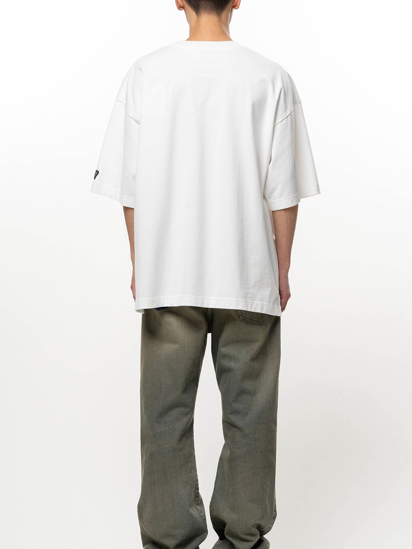 【26AW】ドント タグ ミー フロッキー Tシャツ / DON'T TAG ME, FLOCKY TEE / ホワイト