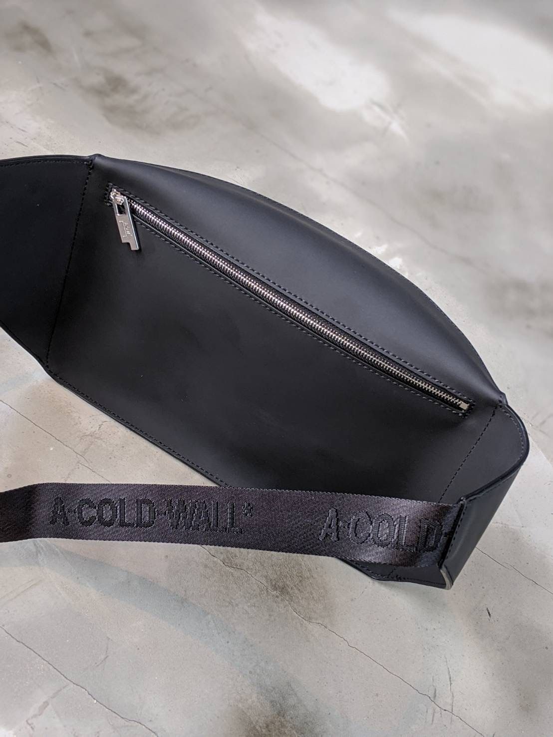 A-COLD-WALL* - 【20AW】レザー ジップボディーバッグ / Leather Body