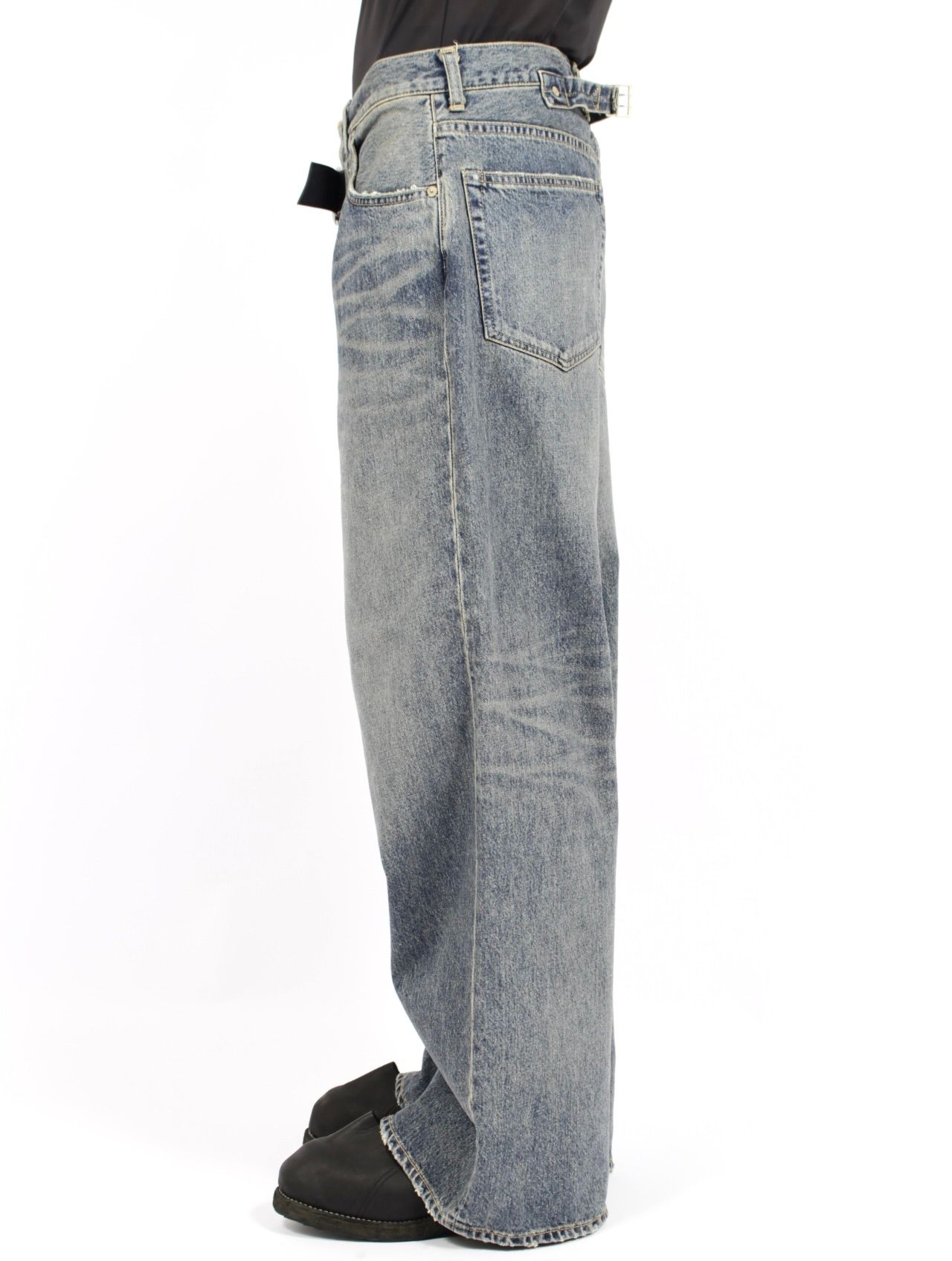 【25AW】"D" バックル スーパー ワイド デニム パンツ / "D" BUCKLE SUPER WIDE DENIM PANTS / インディゴ