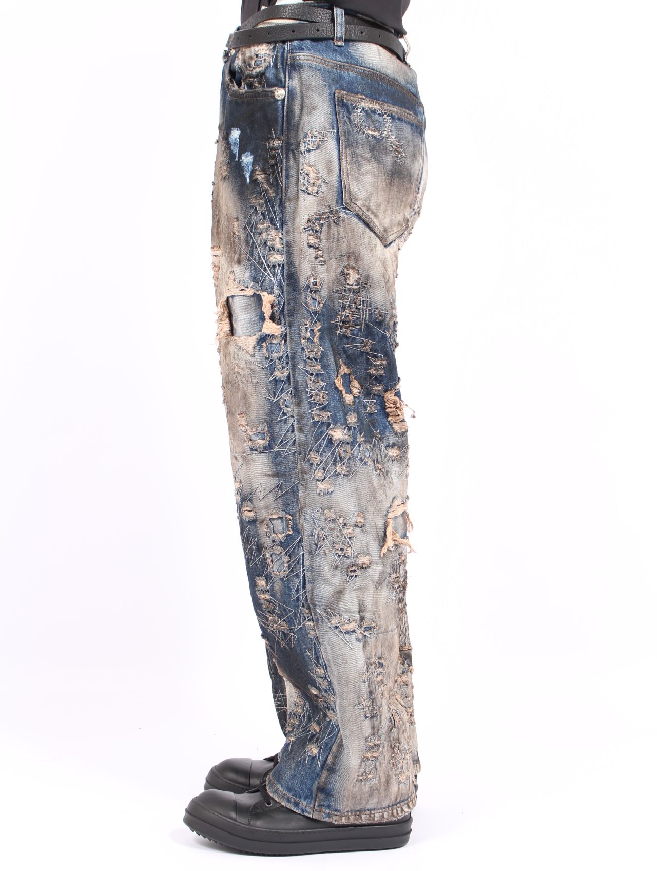 【25AW】ハードウォッシュド ダメージ デニム パンツ / HARD-WASHED DAMAGED DENIM PANTS / ブルー