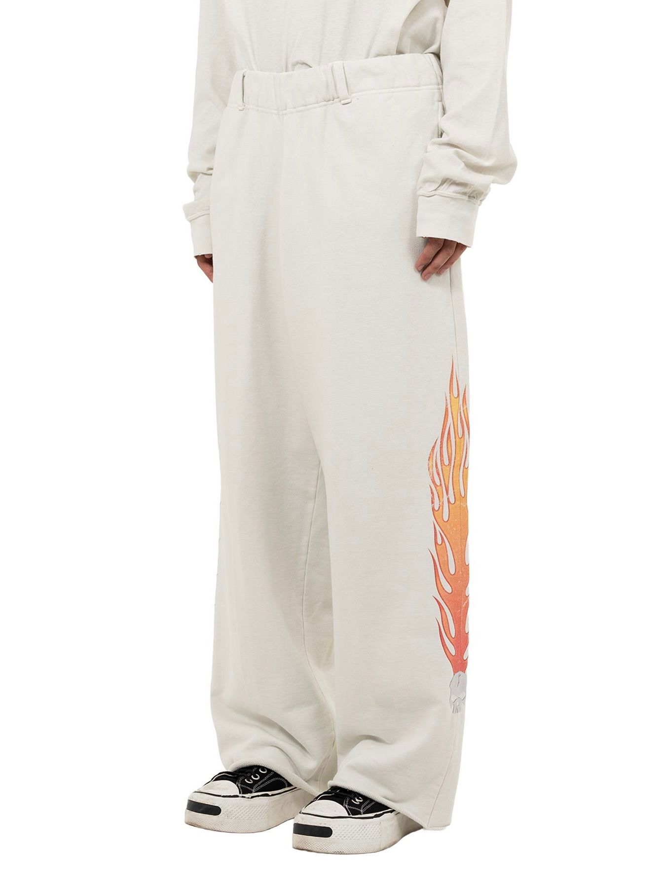 【25AW】スカル フレイム ディストレスド スウェット パンツ / "SKULL FLAME" DISTRESSED SWEAT PANTS / ホワイト