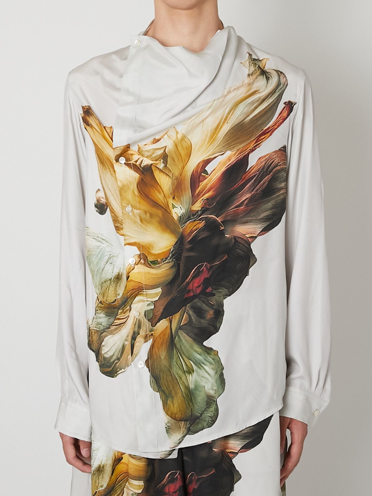 【27SS】ドレープド デザイン シルク シャツ 花柄 長袖シャツ  / DRAPED DESIGN SILK SHIRT / ベージュ