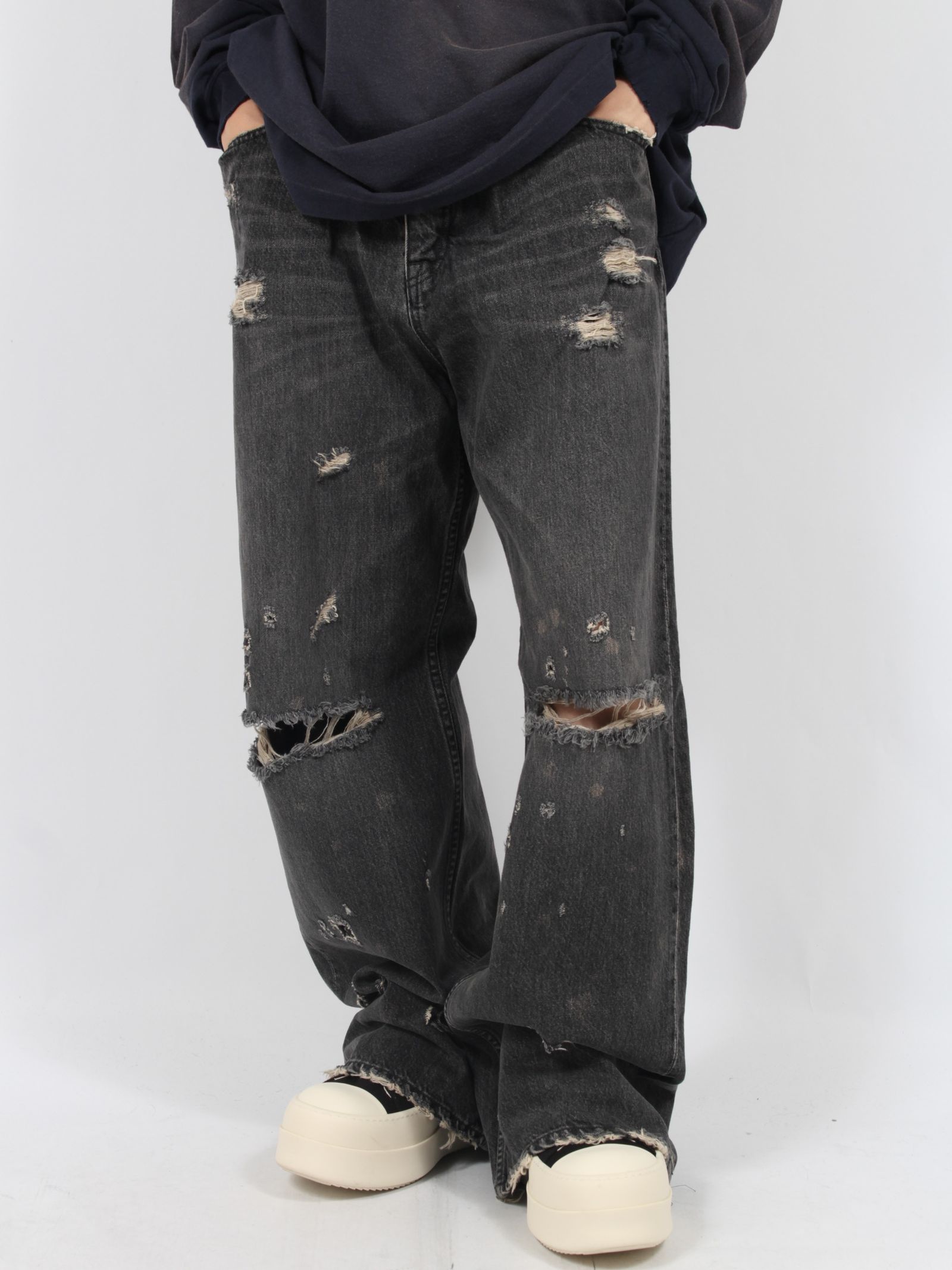 DAIRIKU - 【24AW】スーパー ダメージ ワイドデニム パンツ / SUPER DAMAGE WIDE DENIM PANTS / ブラック  | STORY