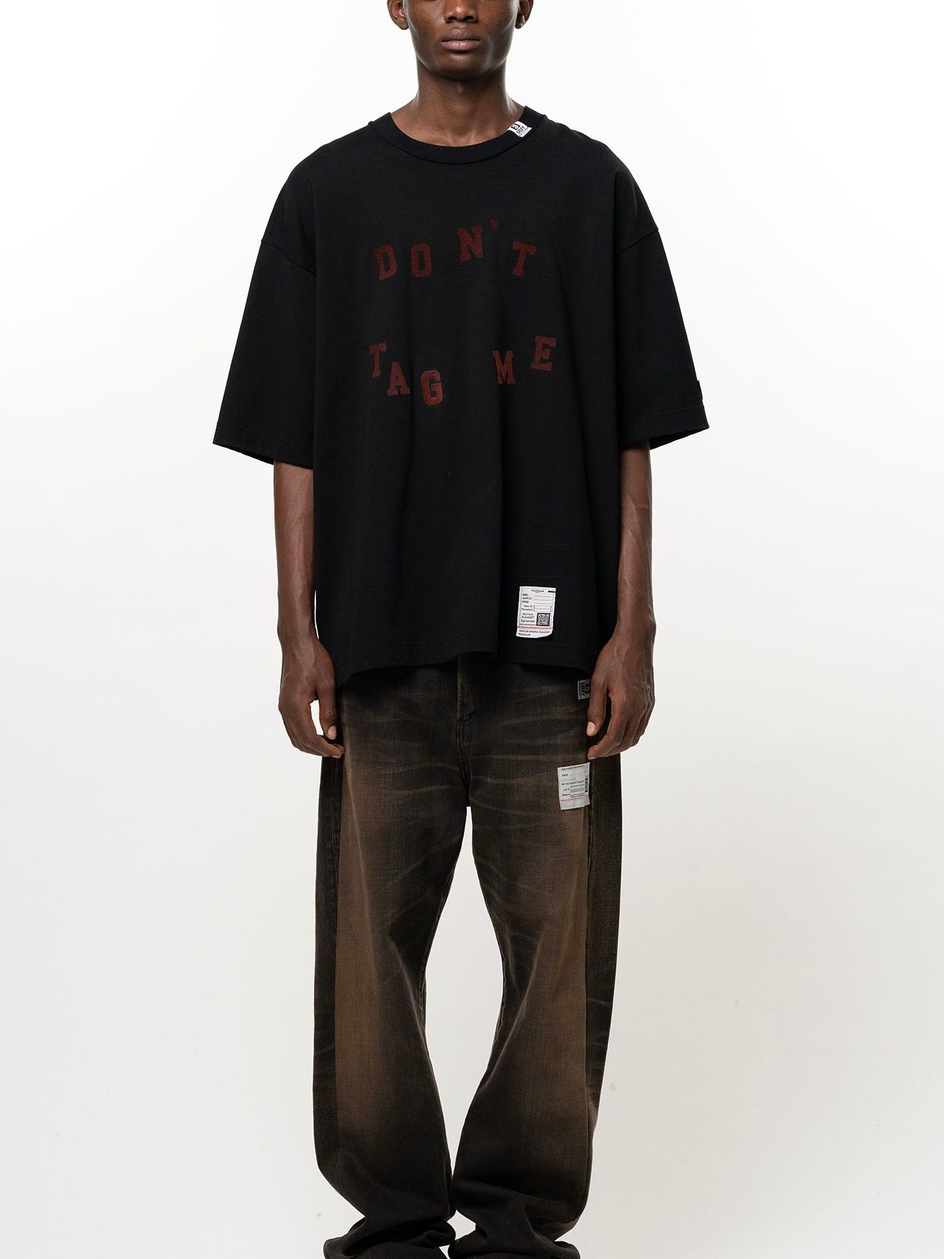 【26AW】ドント タグ ミー フロッキー Tシャツ / DON'T TAG ME, FLOCKY TEE / ブラック