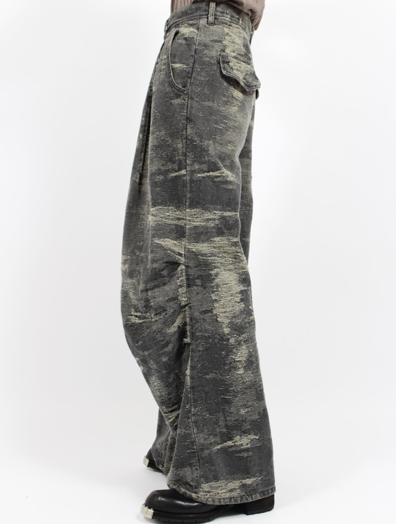 【25AW】デニム デザイン トラウザーズ ワイドパンツ / DESIGN TROUSERS / グレー