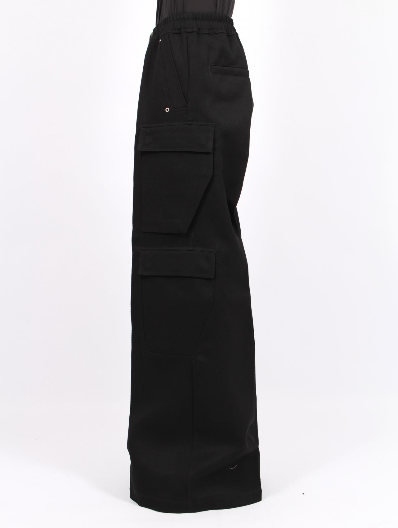 【25AW】カーゴ ベラ ワイド パンツ / CARGO BELAS / ブラック