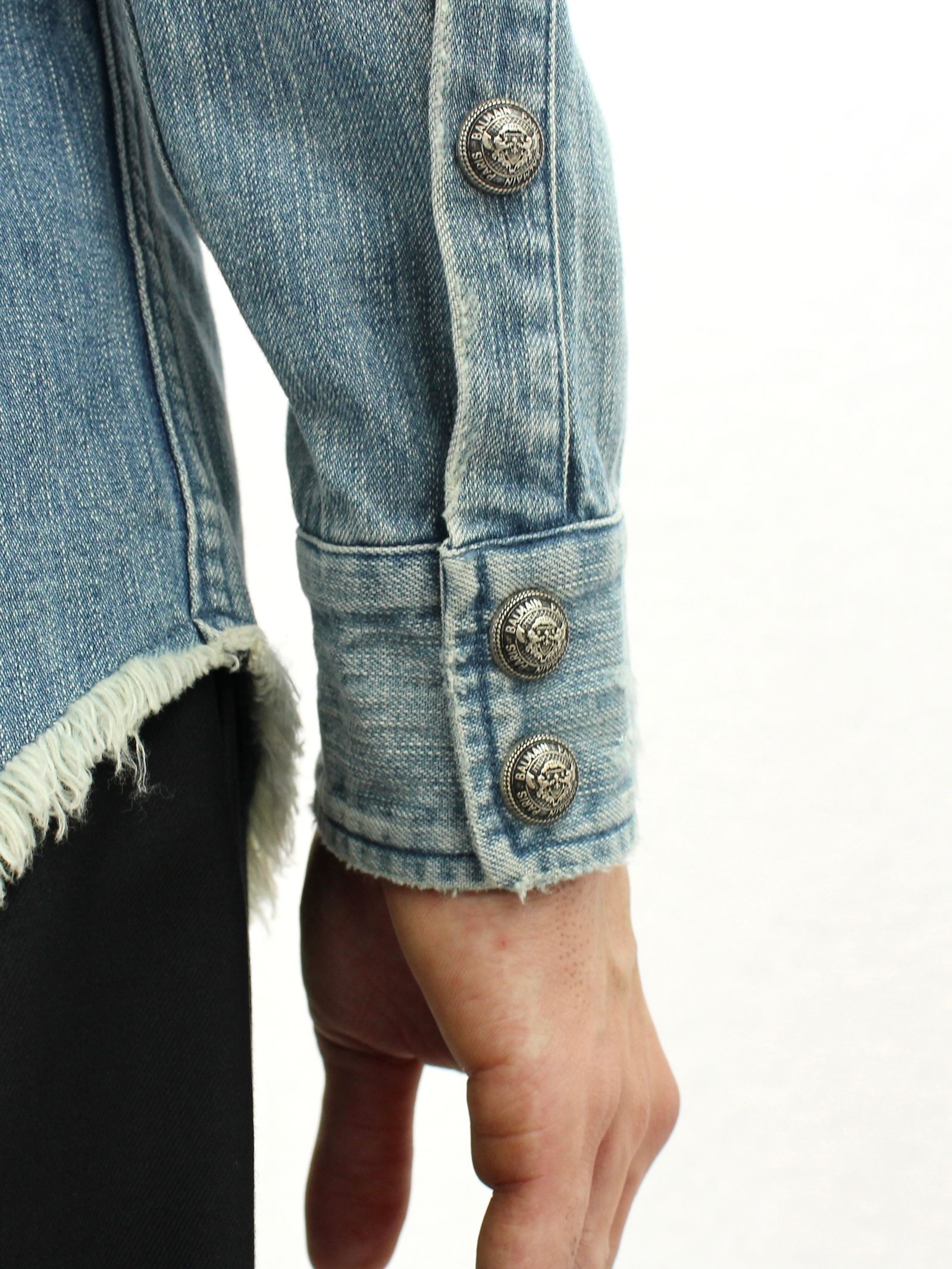 エンボスロゴ ダメージデニムシャツ / SHIRTS DENIM EMBOSS LOGO / ブルー