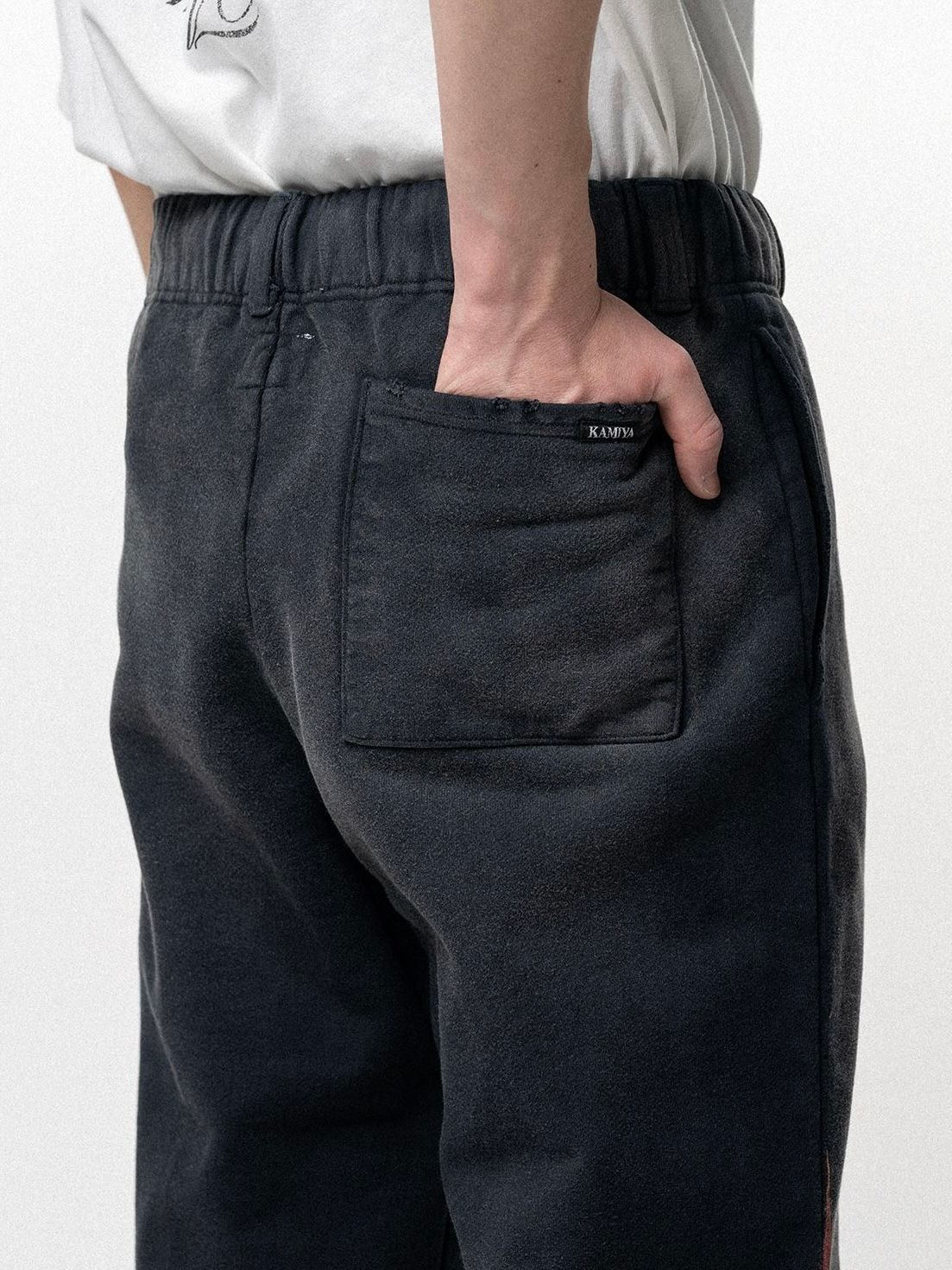 【26SS】クレヨン フレーム ブーツカット スウェットパンツ / "CRAYON FLAME" DISTRESSED BOOTCUT SWEAT PANTS / ブラック