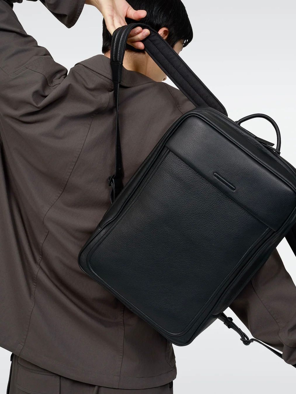 ソフト バックパック スモール / MOORE SOFT BACKPACK SMALL / ブラック