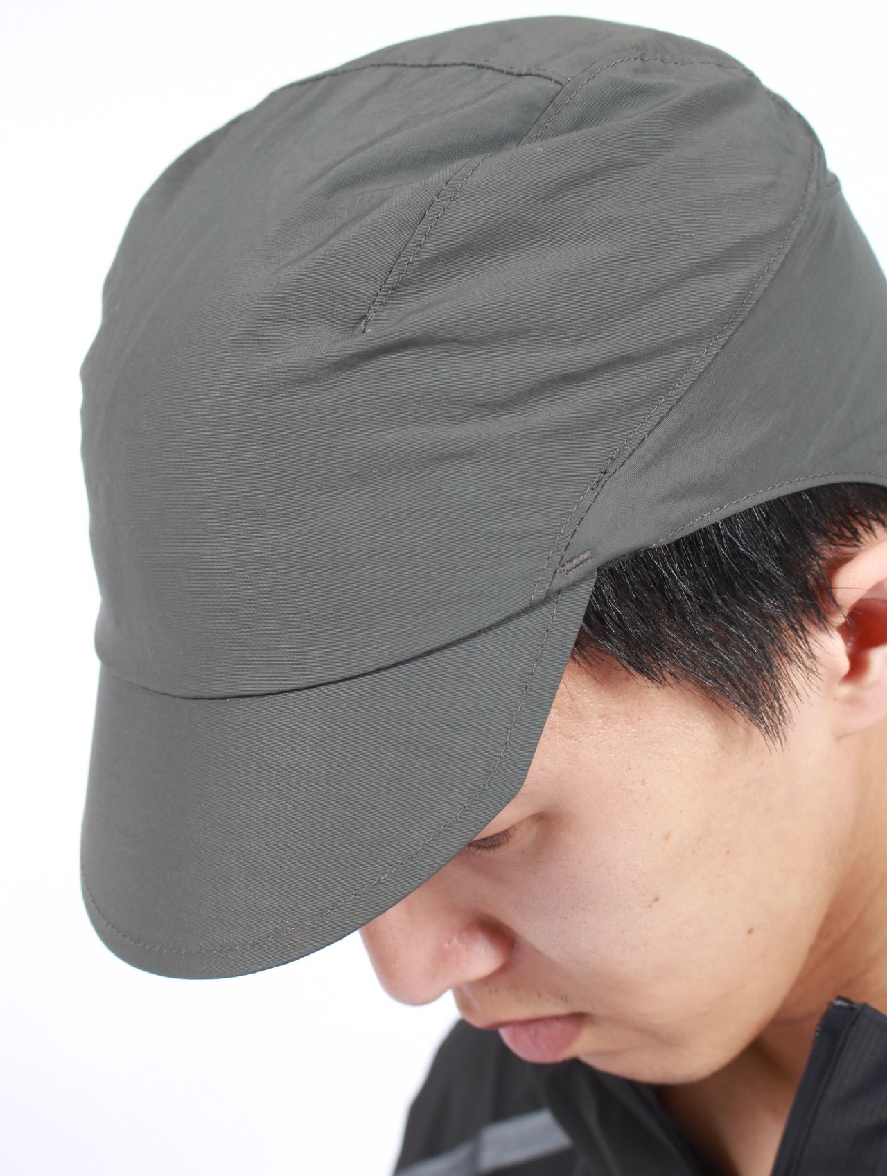 【25AW】ロー アングル キャップ / LOW ANGLE CAP / グレー