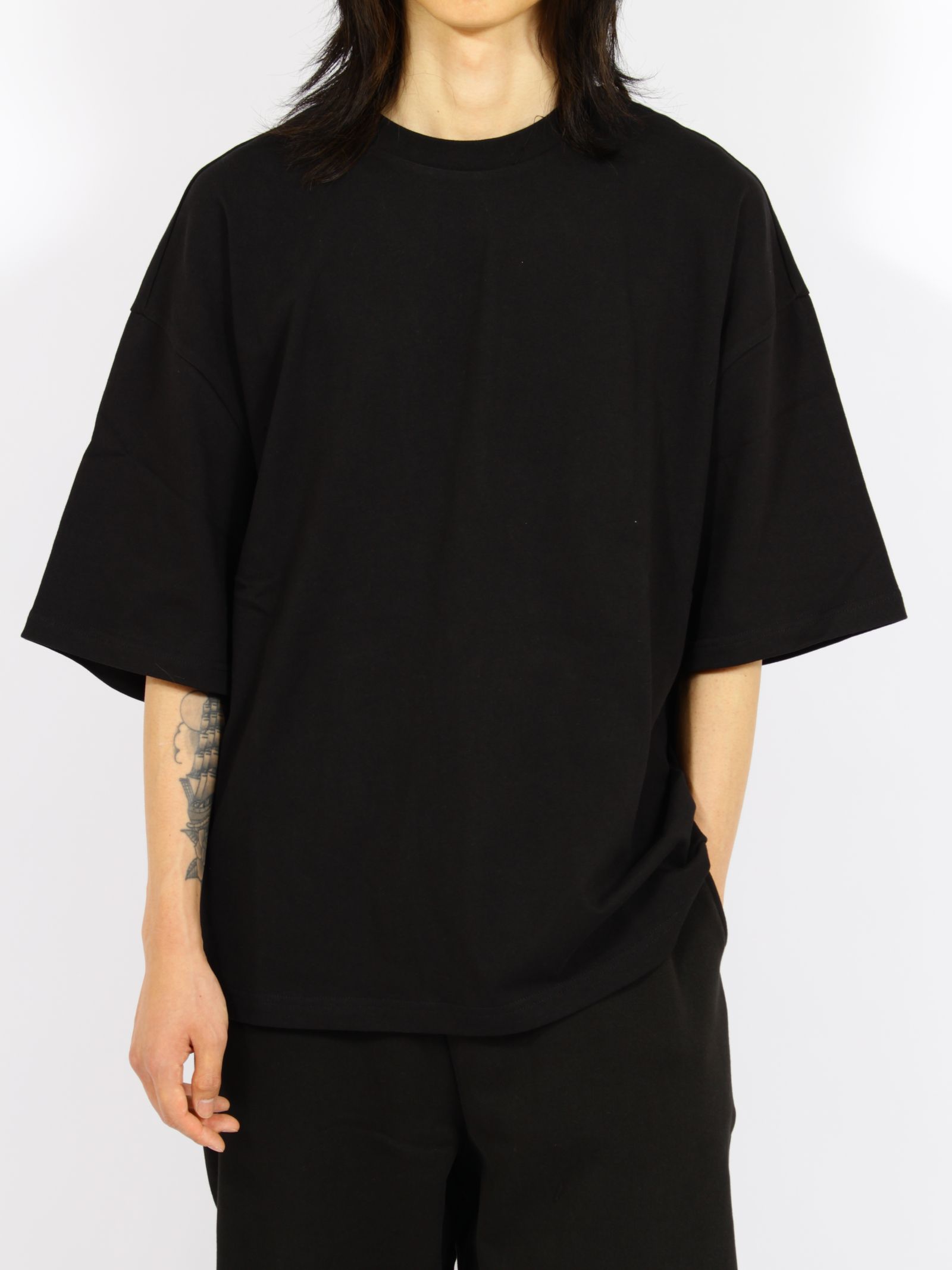 ヘビー ボクシー ティー / HEAVY BOXY TEE / BLACK(ブラック)