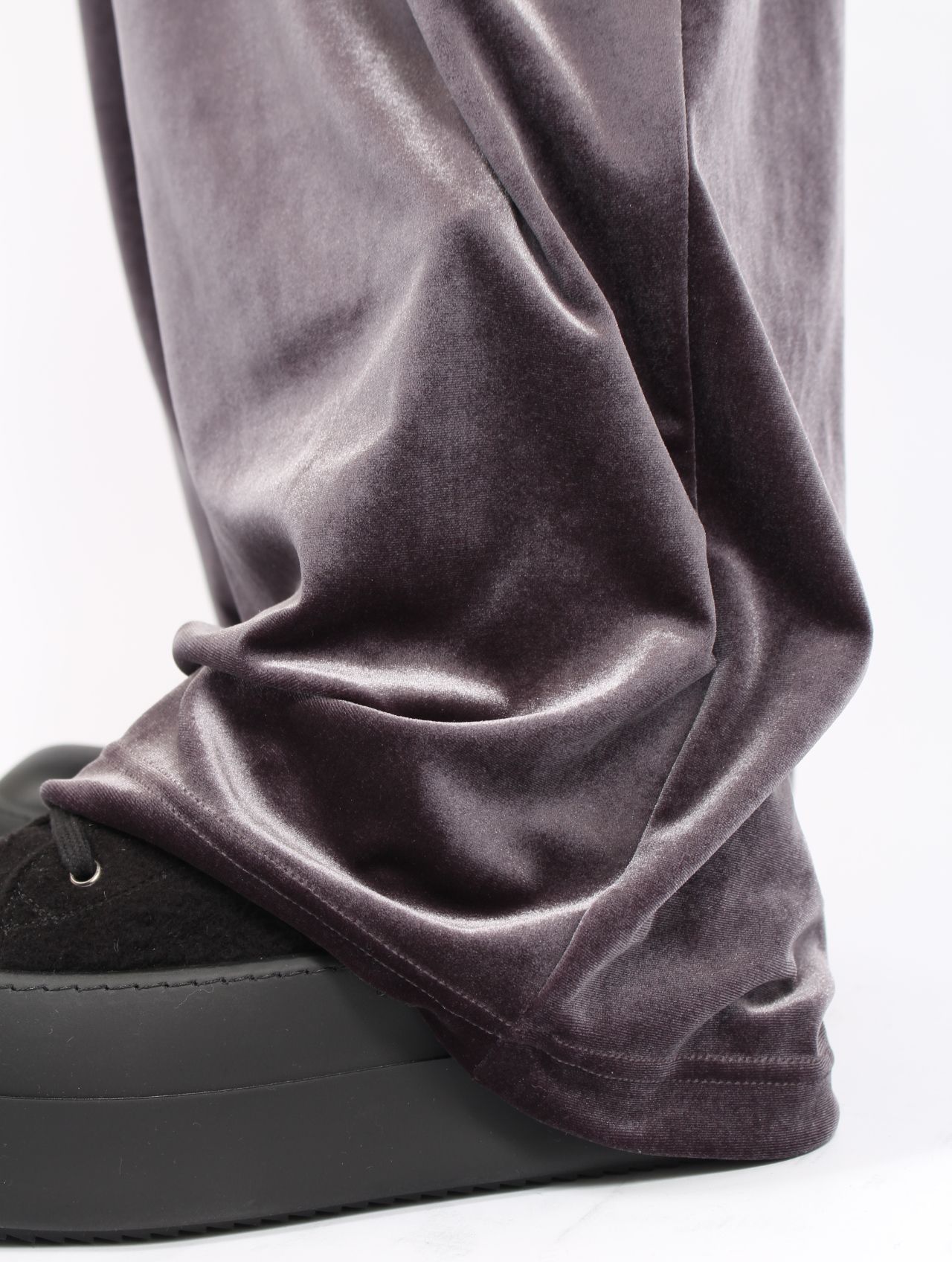 【25AW】レイヤード ベルベット トラウザーズ / LAYERED VELVET TROUSER / グレー