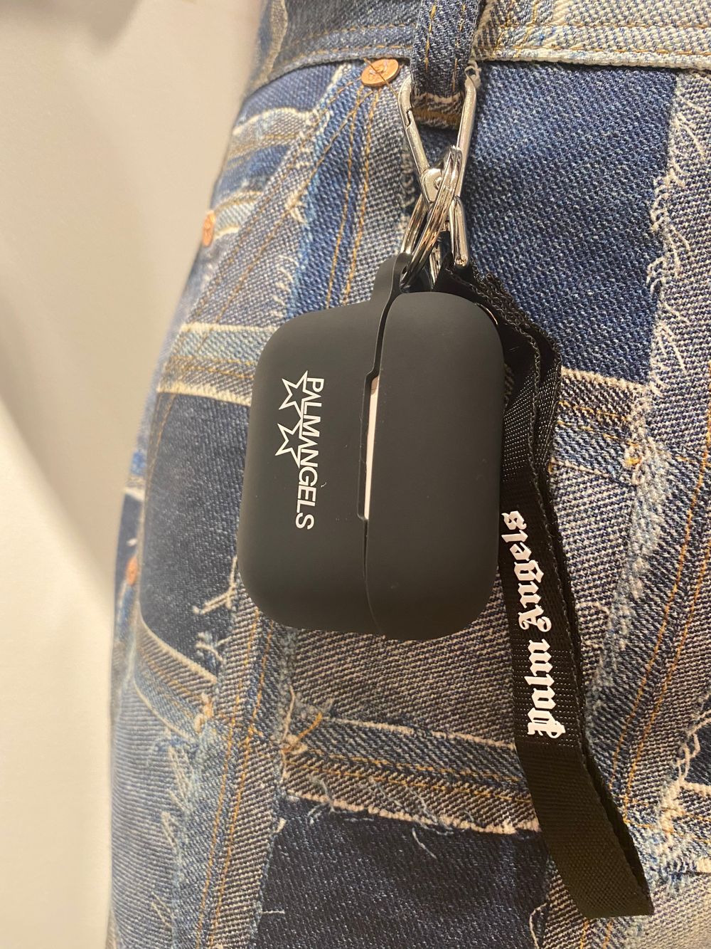 【PALM ANGELS】AIRPODS PRO ケース入荷！