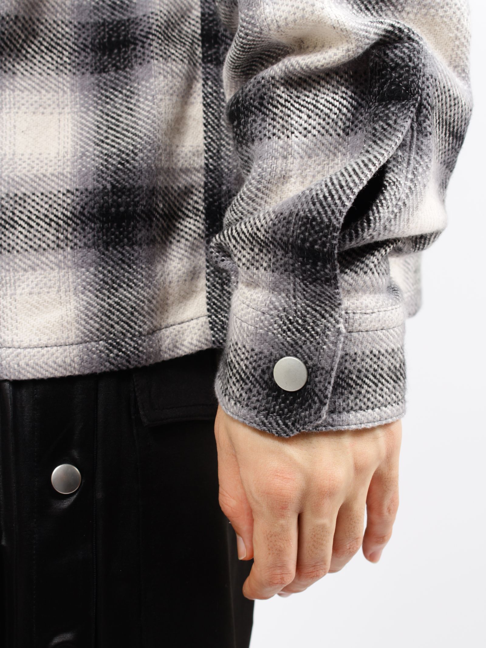 【26SS】クロップド アウター シャツ / CROPPED OUTERSHIRT / GREY OMBRE(グレー)