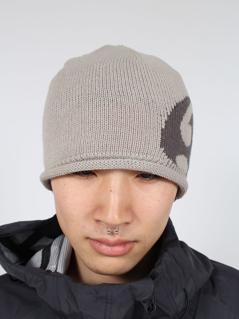 SAN SAN GEAR - 【24SS】ロゴ ビーニー / LOGO BEANIE / グレー | STORY 