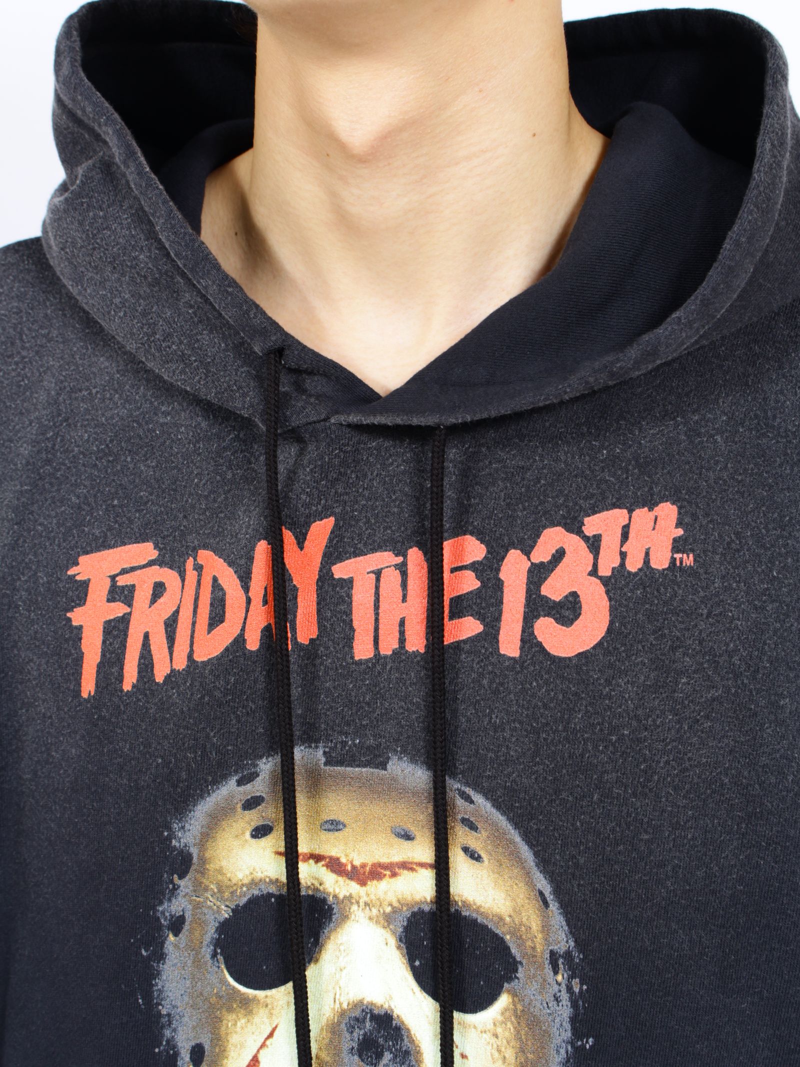 【 13日の金曜日 コラボ】ヴィンテージ エフェクト フーディー パーカー / x FRIDAY THE 13TH VINTAGE EFFECT HOODIE / ブラック