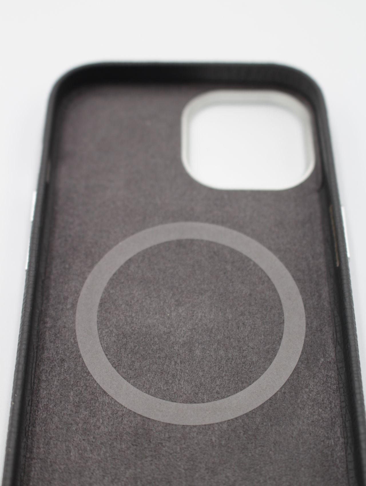 マグセーフ対応アイフォンケース / MAGSAFE IPHONE CASE / グレー
