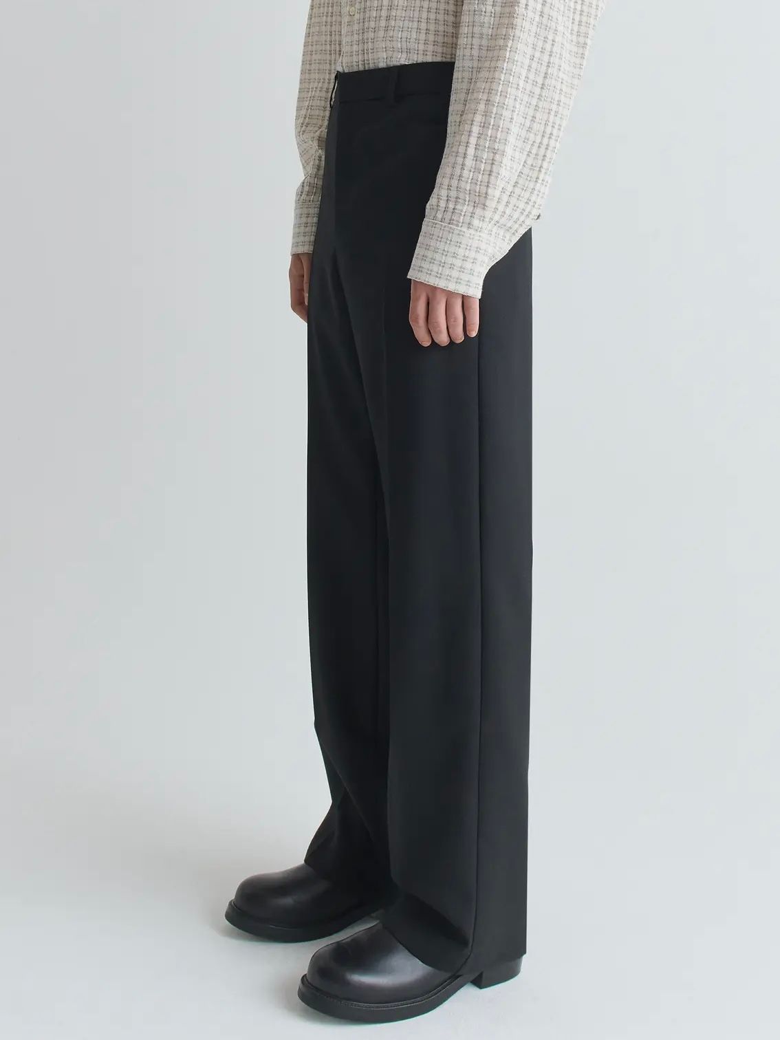 【26SS】ジョン トラウザー スラックス / JEON TROUSER / FINE BLACK WOOL(ブラック)