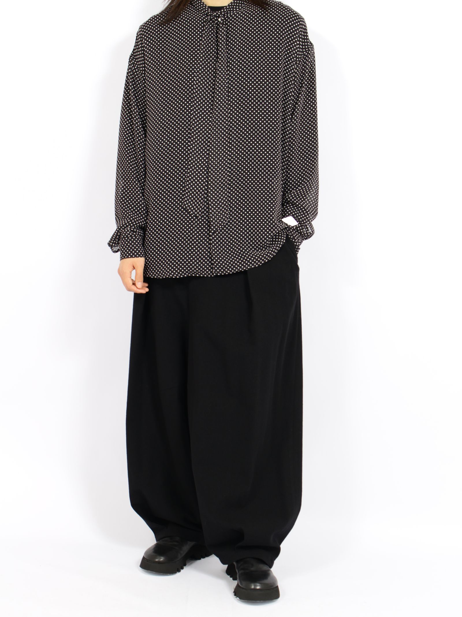 【26AW】ドット ボウタイ シャツ 長袖シャツ / DOT BOW TIE SHIRT / ブラック