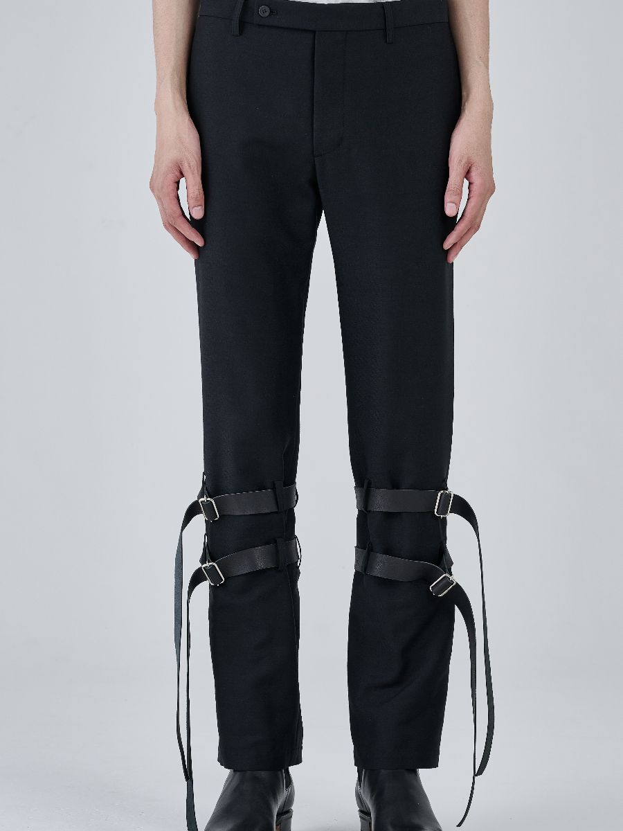 【27SS】 BONDAGE CAVE TROUSER / ブラック