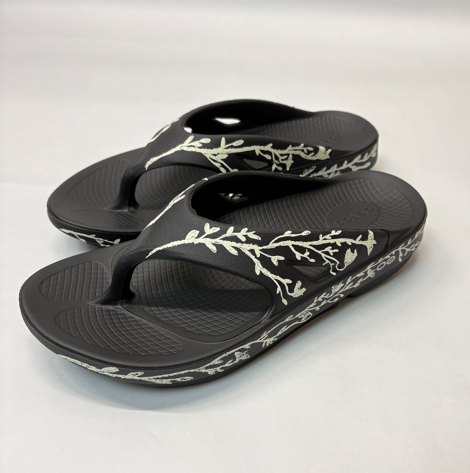 【27SS】サンダルズ アズ ウィッスル ウィズ ウーフォス / SANDALS AS WHISTLE WITH OOFAS (ISSUE#10) / ブラック
