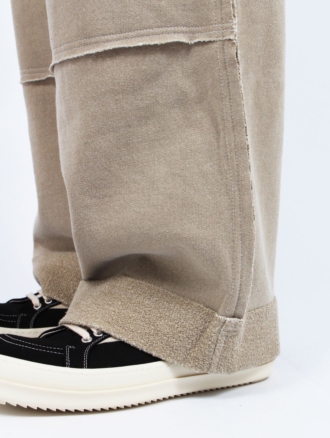 【25AW】ピグメント ペインター スウェット パンツ / PGMNT PAINTER-PT / ベージュ