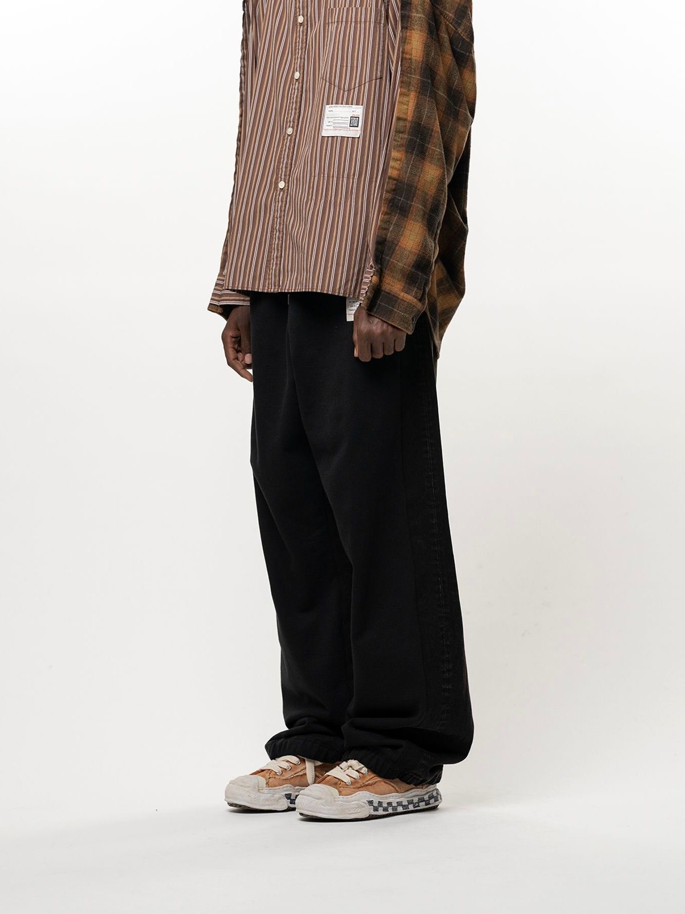 【26AW】コンバインド デニム × スウェット パンツ / COMBINED DENIM×SWEAT PT / ブラック