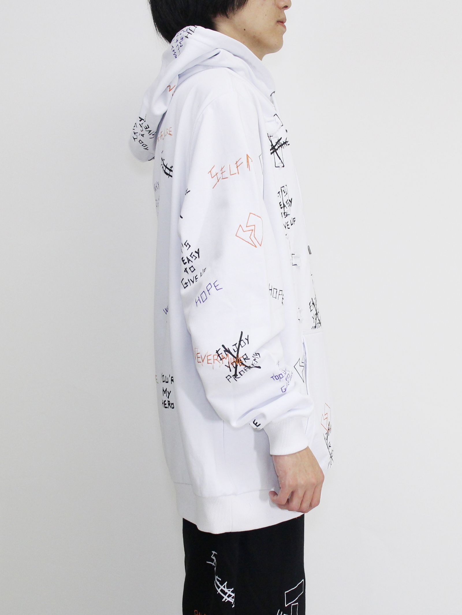 【20AW】総柄 刺繍プリント パーカー / WRITTINGS HOODIE / ホワイト
