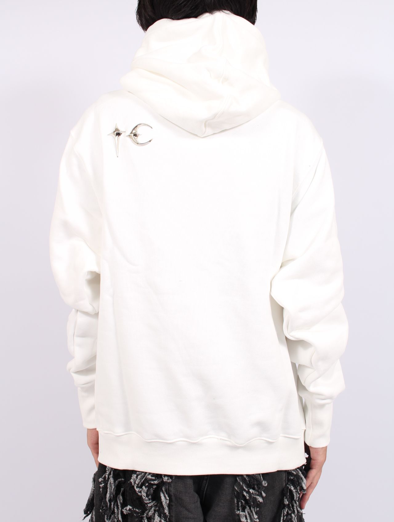 【25AW】アーマー フーディー TCロゴ スタッズ パーカー / ARMOR HOODIE / ホワイト