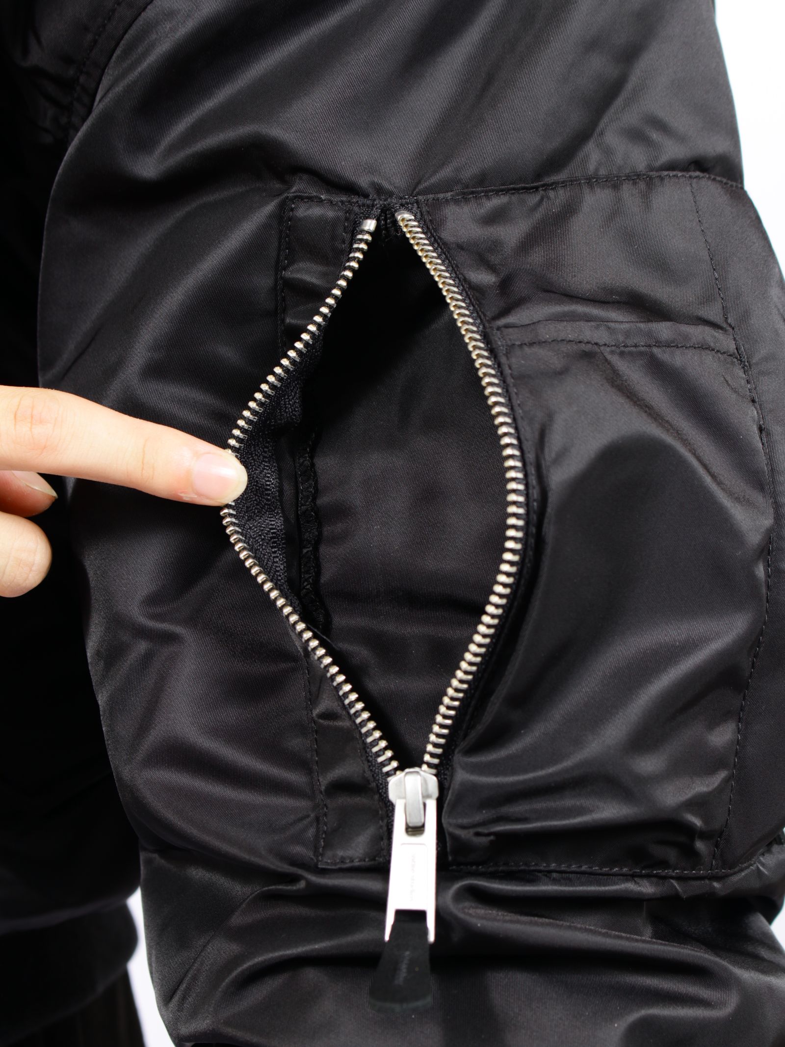 クロップド ブロード ボンバー / CROPPED BROAD BOMBER / OIL(ブラック)