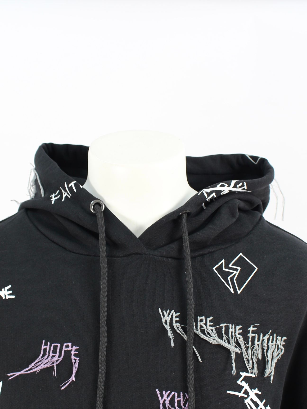 【21AW】総柄 刺繡プリントパーカー / NEW MANIFESTO HOODIE / ブラック × マルチ