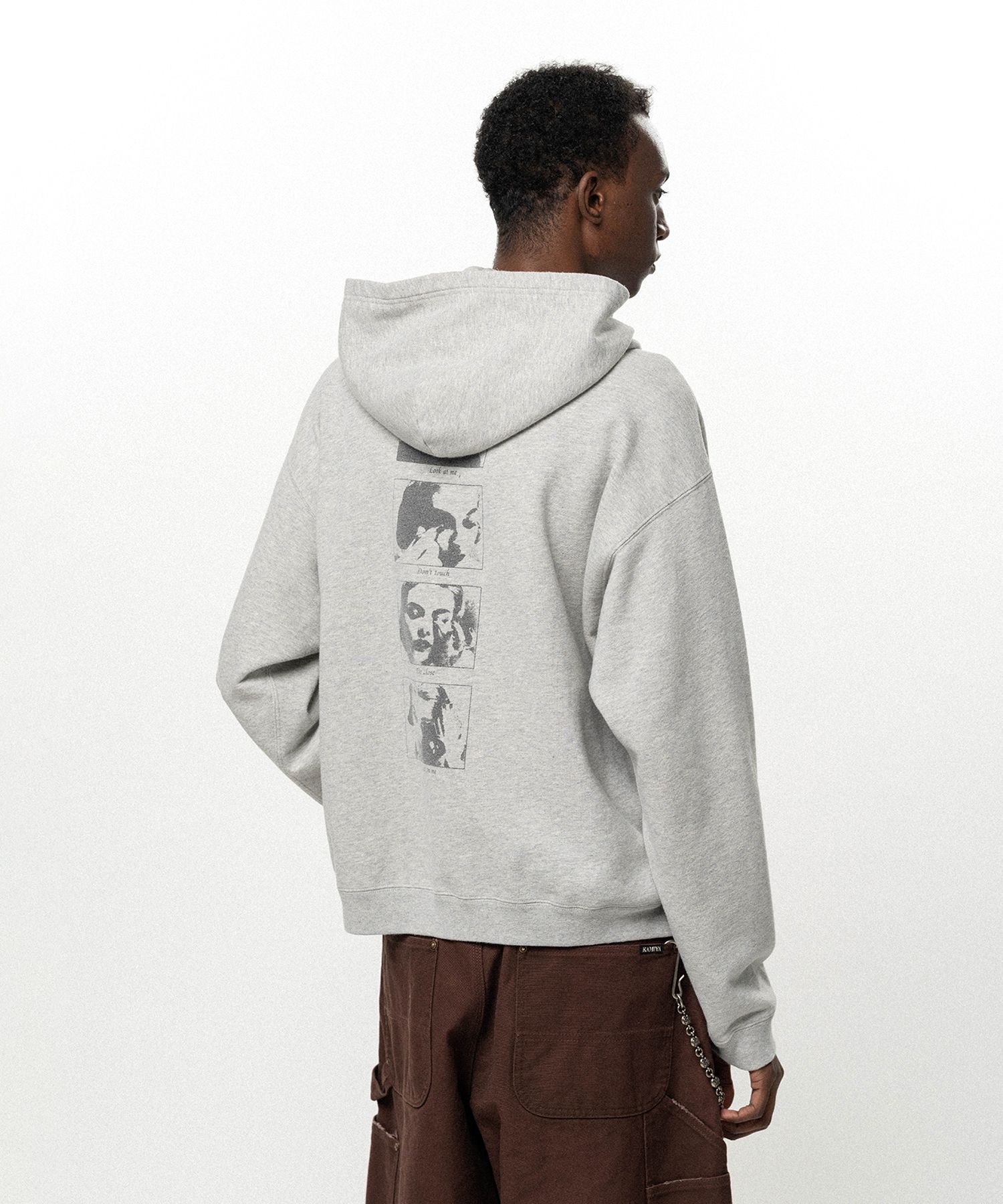 ディストーテッド・ガール・ジップアップ・フーディ / "DISTORTED Girl" Zip-up Hoodie / グレー