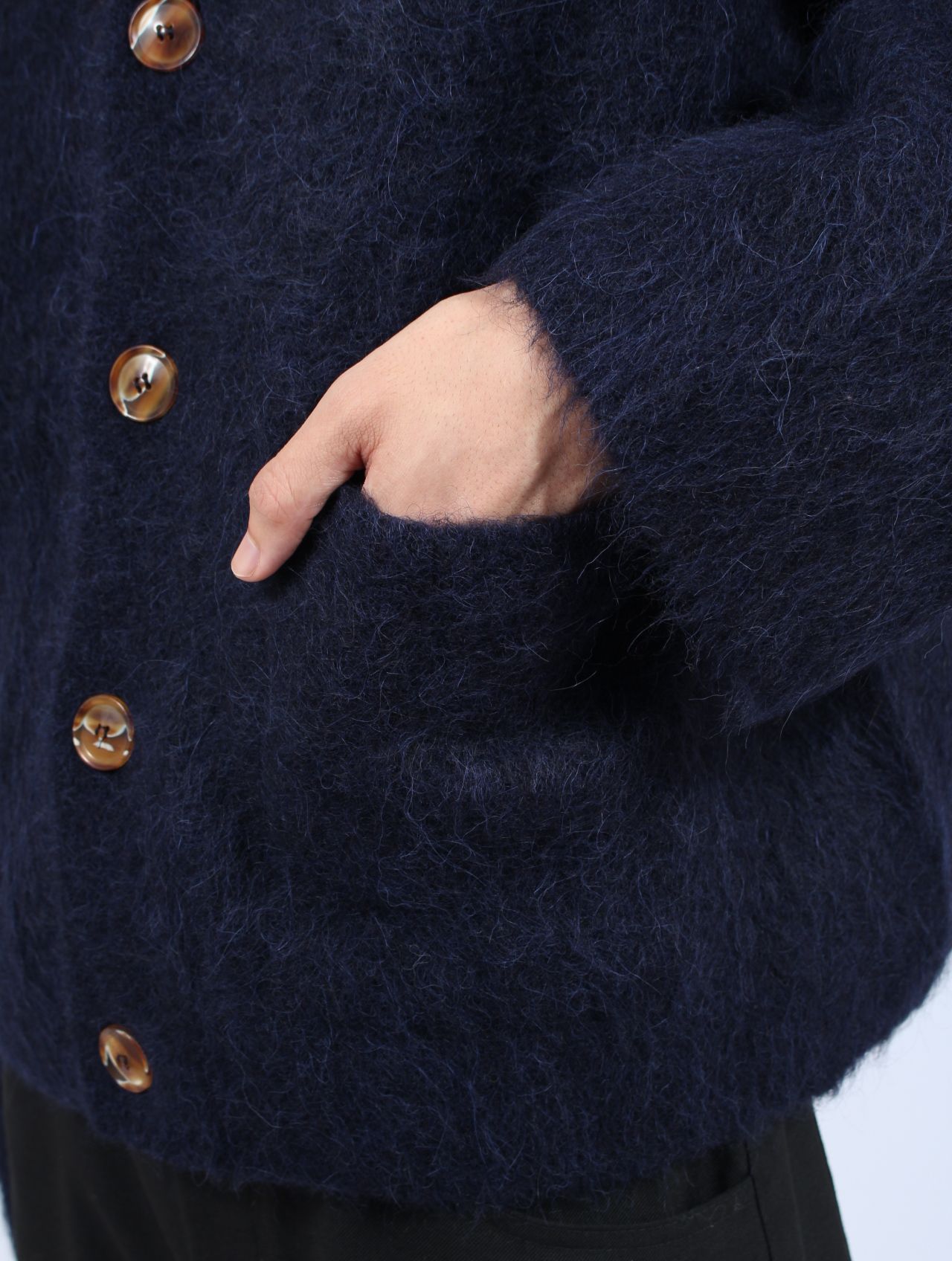 【25AW】 リー カーディガン アルパカニット / LEE CARDIGAN / ネプチューン（ネイビー）