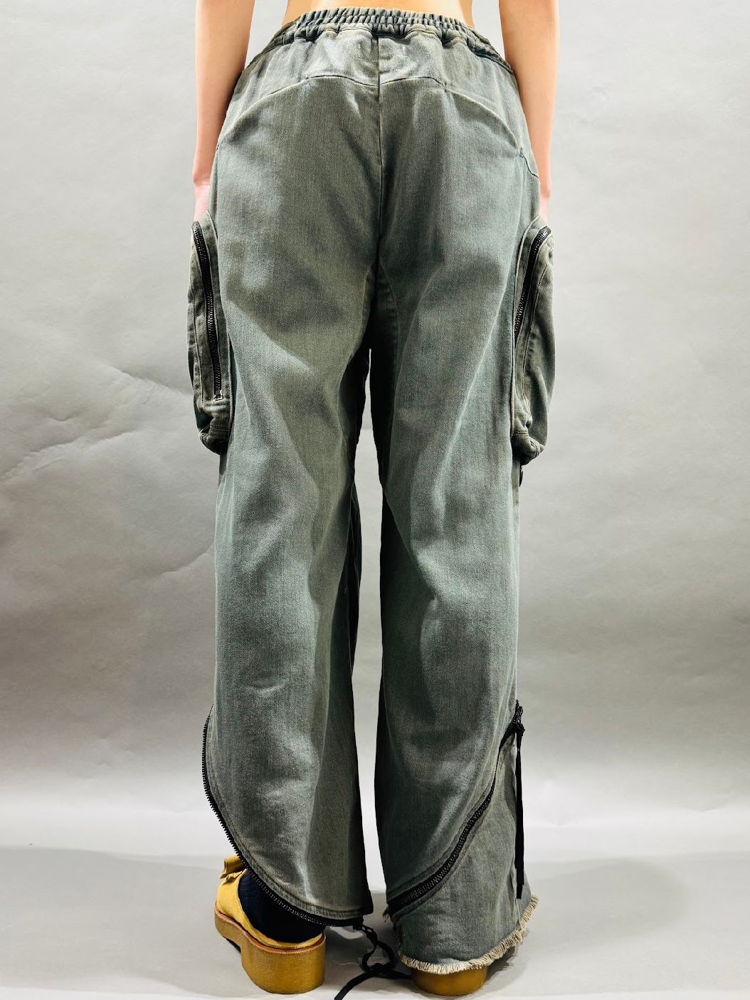 【25AW】パラシュート カーゴ トラウザーズ / PARACHUTE CARGO TROUSERS / ダストサックス