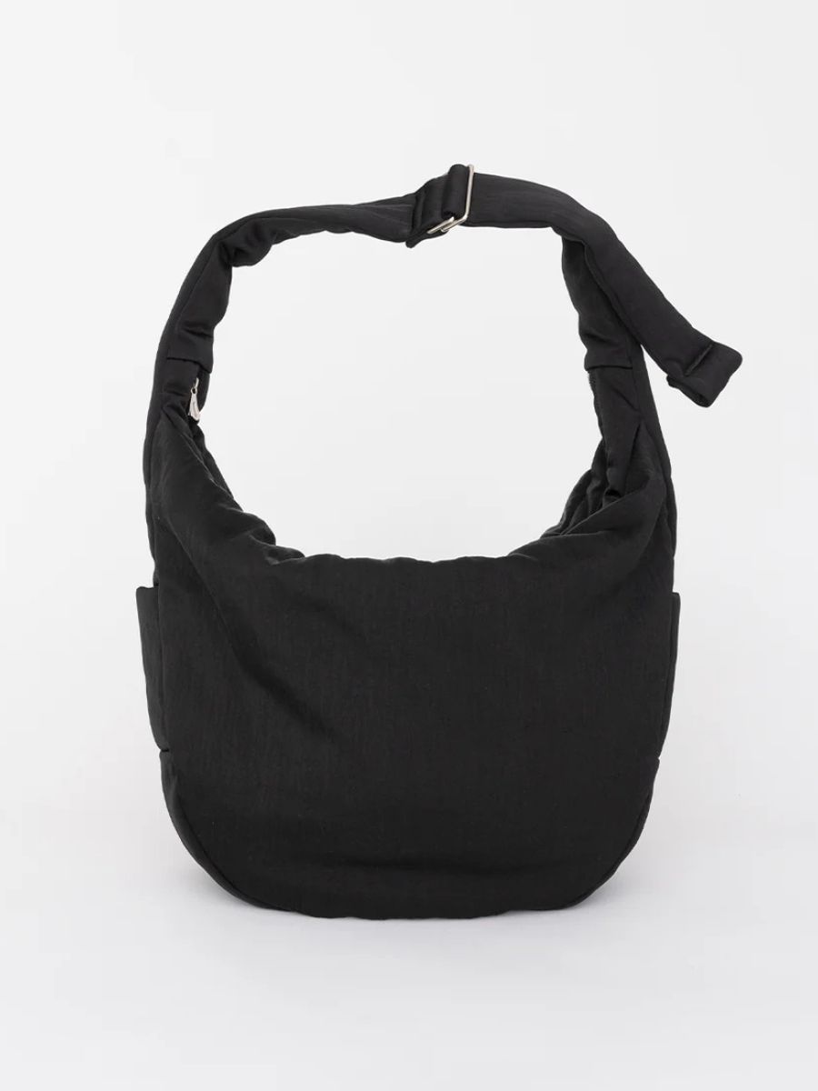 アニー パファー ビッグ ムーン バッグ / ANNIE PUFFER BIG MOON BAG / CERATO BRIGHT / ブラック