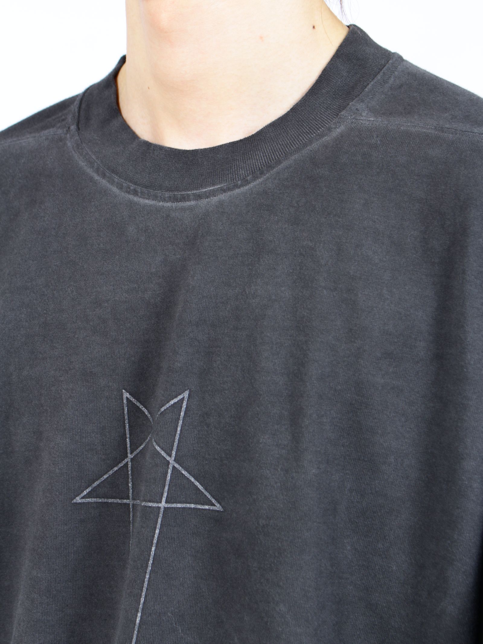 【26AW】ハン クルーネック 長袖 スウェット カットソー / HUN CREWNECK / フェードブラック / シルバー