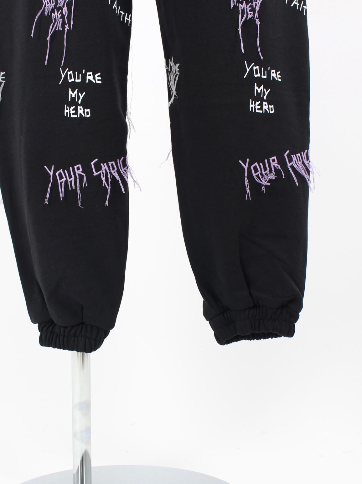 【21AW】総柄 刺繡プリントスウェットパンツ / NEW MANIFESTO JOGGER PANTS / ブラック × マルチ