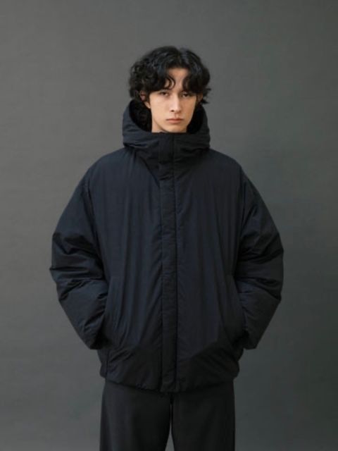 【25AW】スノーマン フーデッド ダウン ジャケット / SNOWMAN HOODED DOWN JACKET  / ブラック