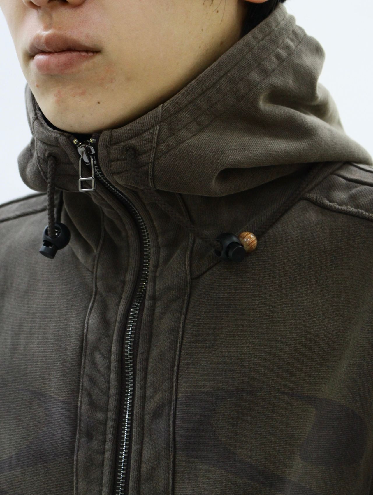 【25AW】25 フーディー パーカー / 25 HOODIE / ブラウン