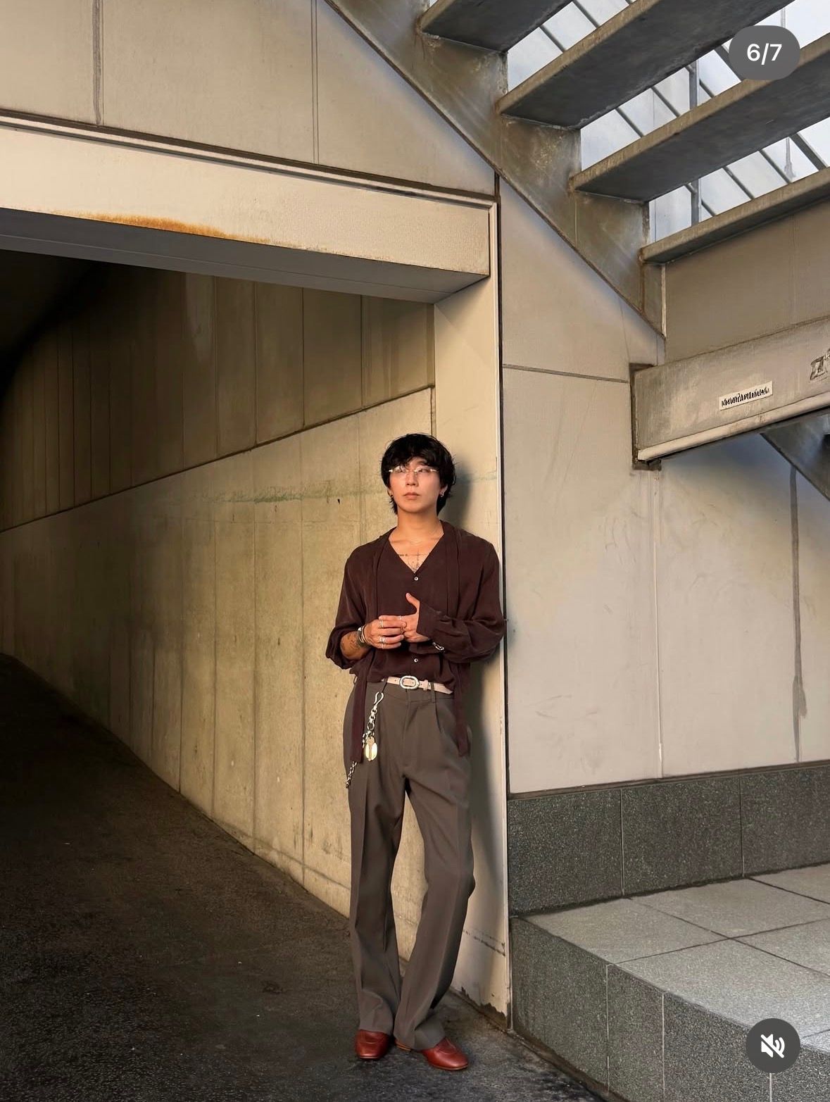 【26AW】Vネック ボウタイ ブラウス 長袖 シャツ / V-NECK BOW TIE BLOUSE .16 / OXBLOOD(ブラッド)