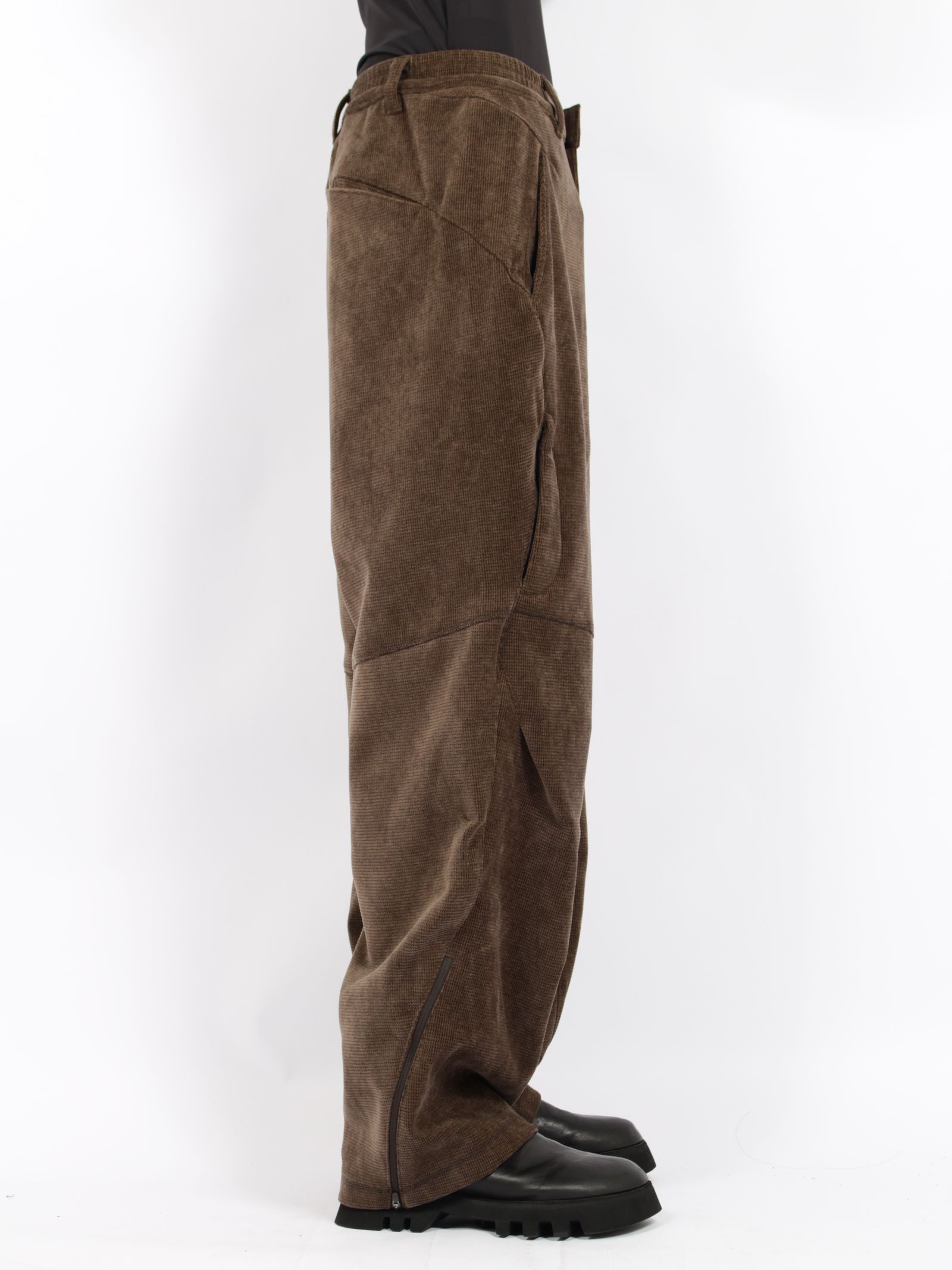 【26AW】ナーヴ パンツ / NURV PANTS / ブラウン